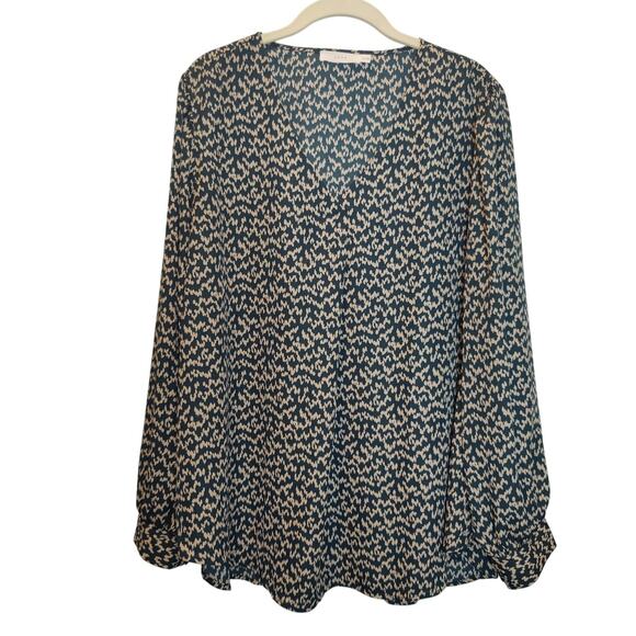 Lush Women's Sz 2X Green Taupe Long Sleeve Blouse V Neckline Flowy Career Office - Picture 1 of 7